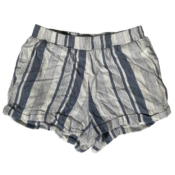 FOREVER 21 Women’s Casual Shorts size S, Stripes Blue & White - Picture 1 of 9
